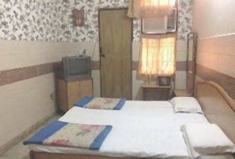 Hotel Kanchan Palace, Agra 1